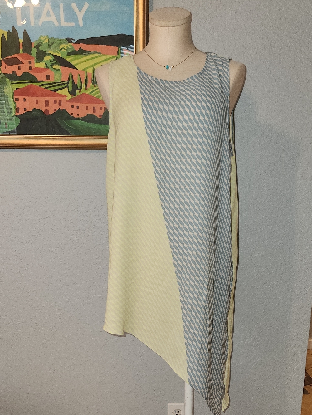 Vince Camuto Pale Yellow & Light Blue Sleeveless Asymmetrical Tunic